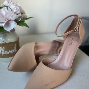 Odisen 10 Women's Tan Ankle Strap Shoes